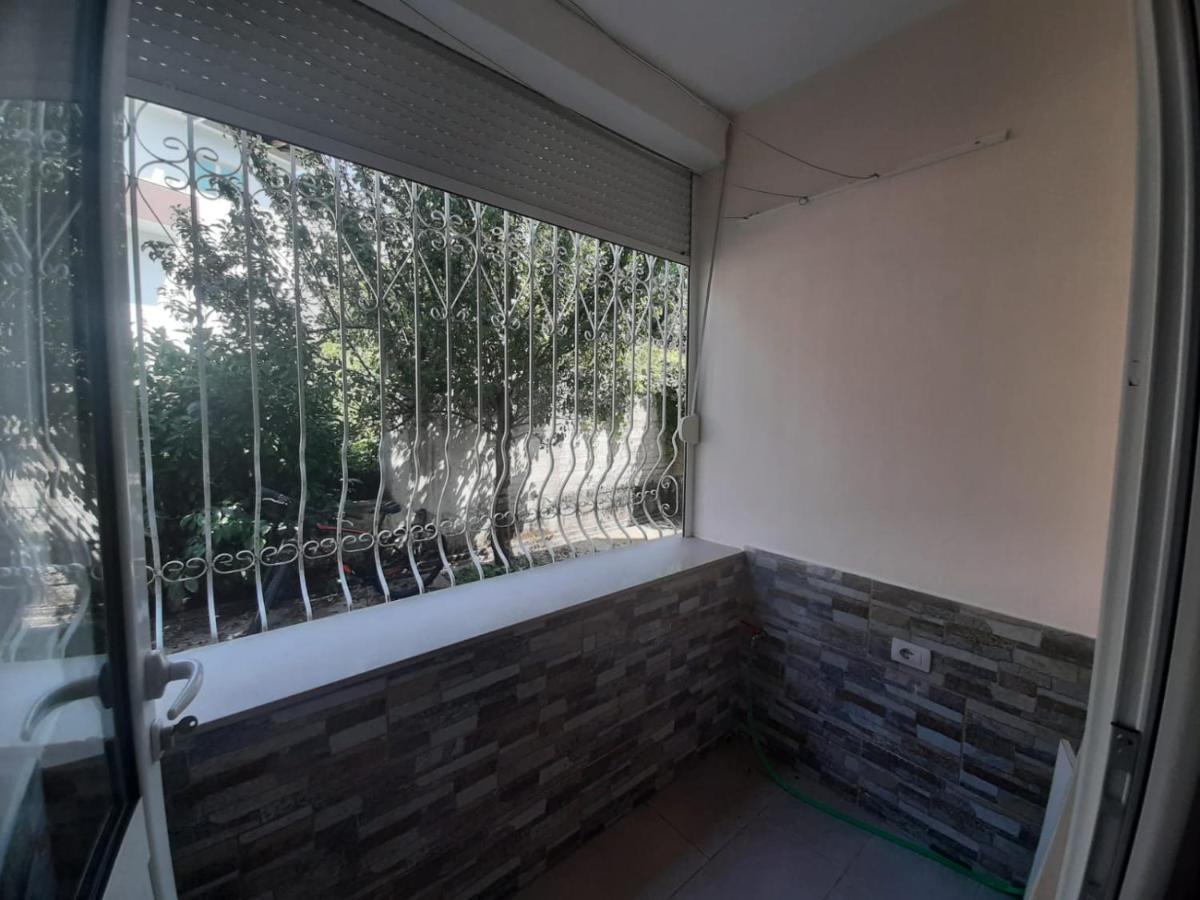 Guest House Taverna Laberia 2 Gjirokaster Luaran gambar