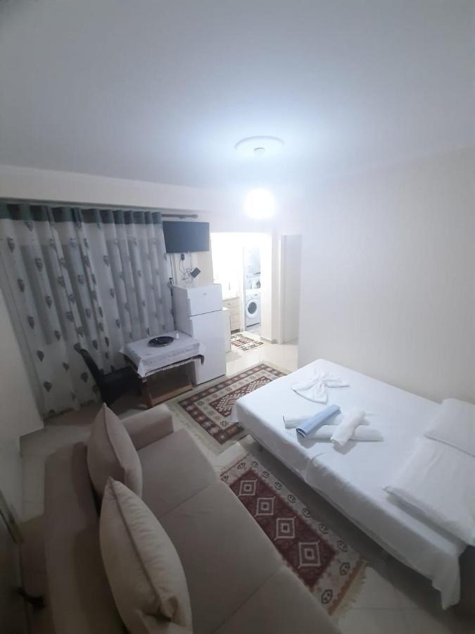 Guest House Taverna Laberia 2 Gjirokaster Luaran gambar
