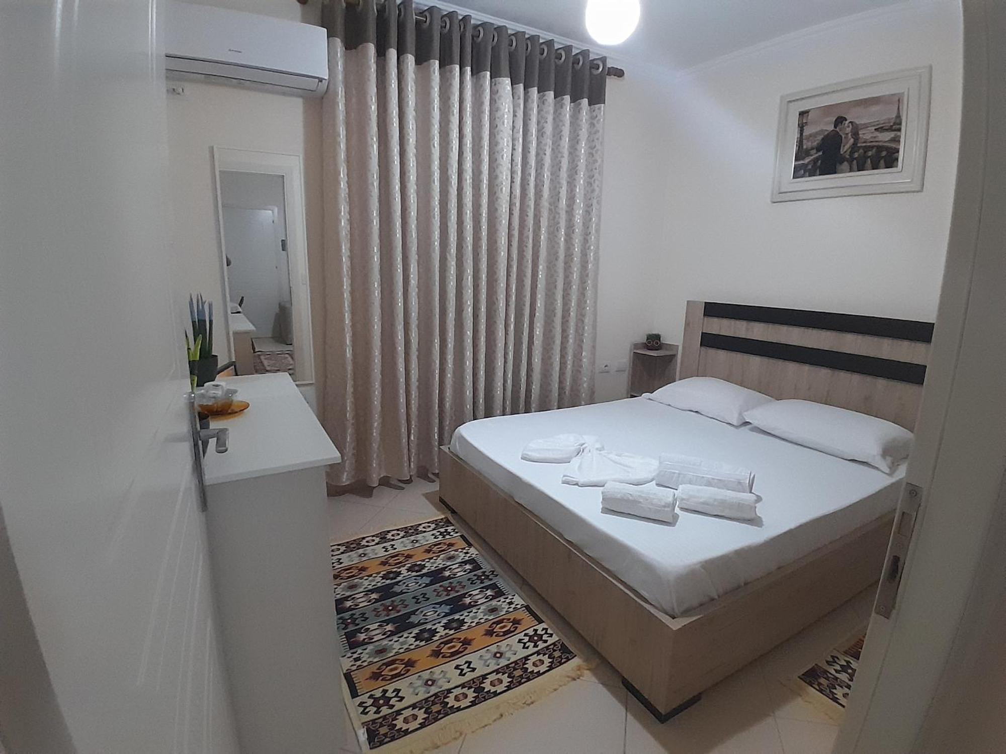 Guest House Taverna Laberia 2 Gjirokaster Luaran gambar